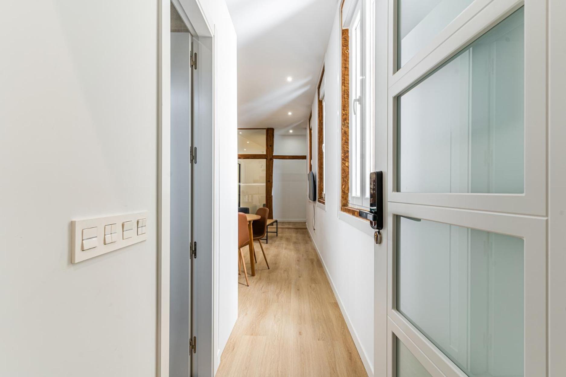Vr Jeronima Apartments มาดริด ภายนอก รูปภาพ