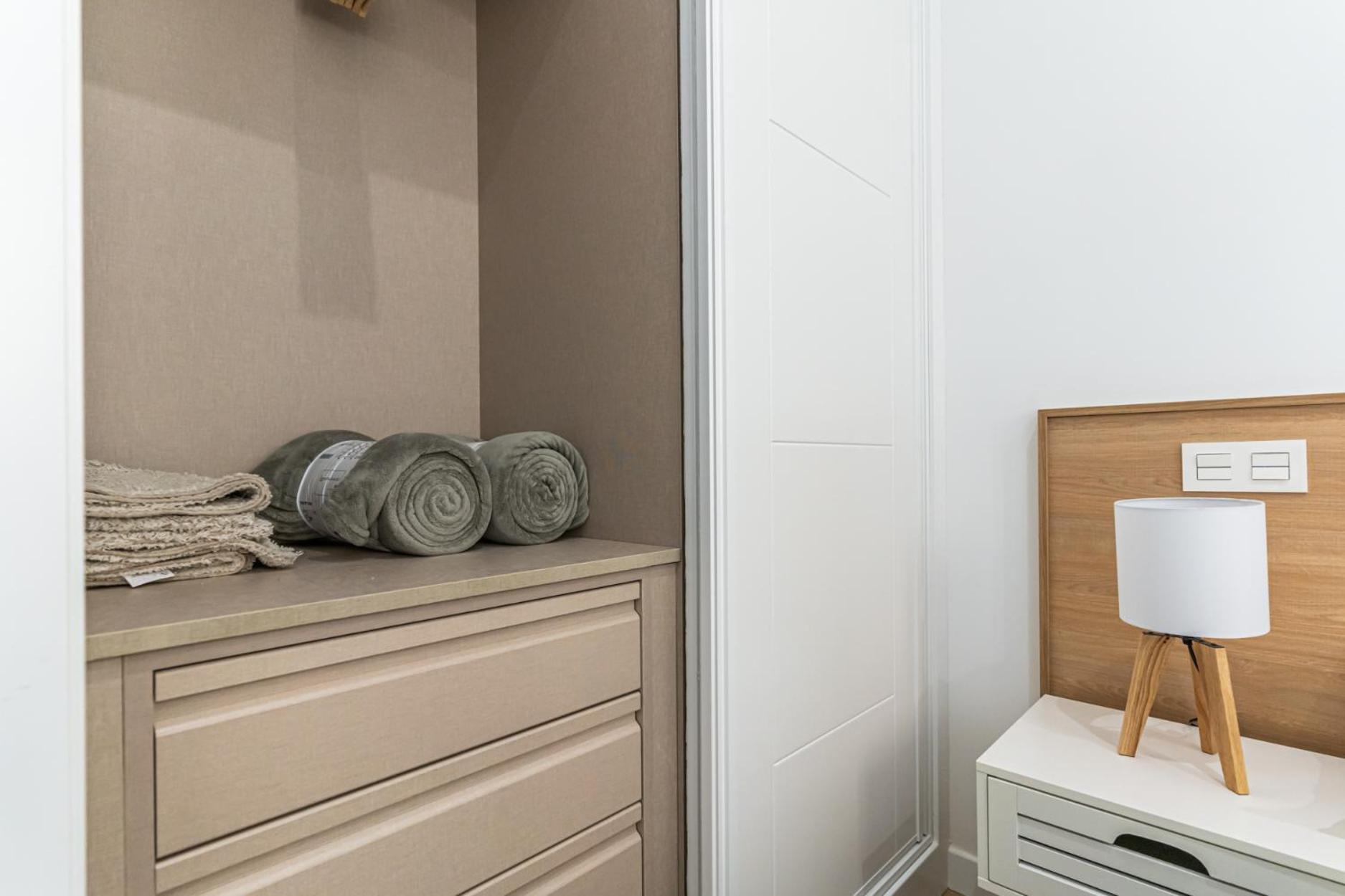 Vr Jeronima Apartments มาดริด ภายนอก รูปภาพ
