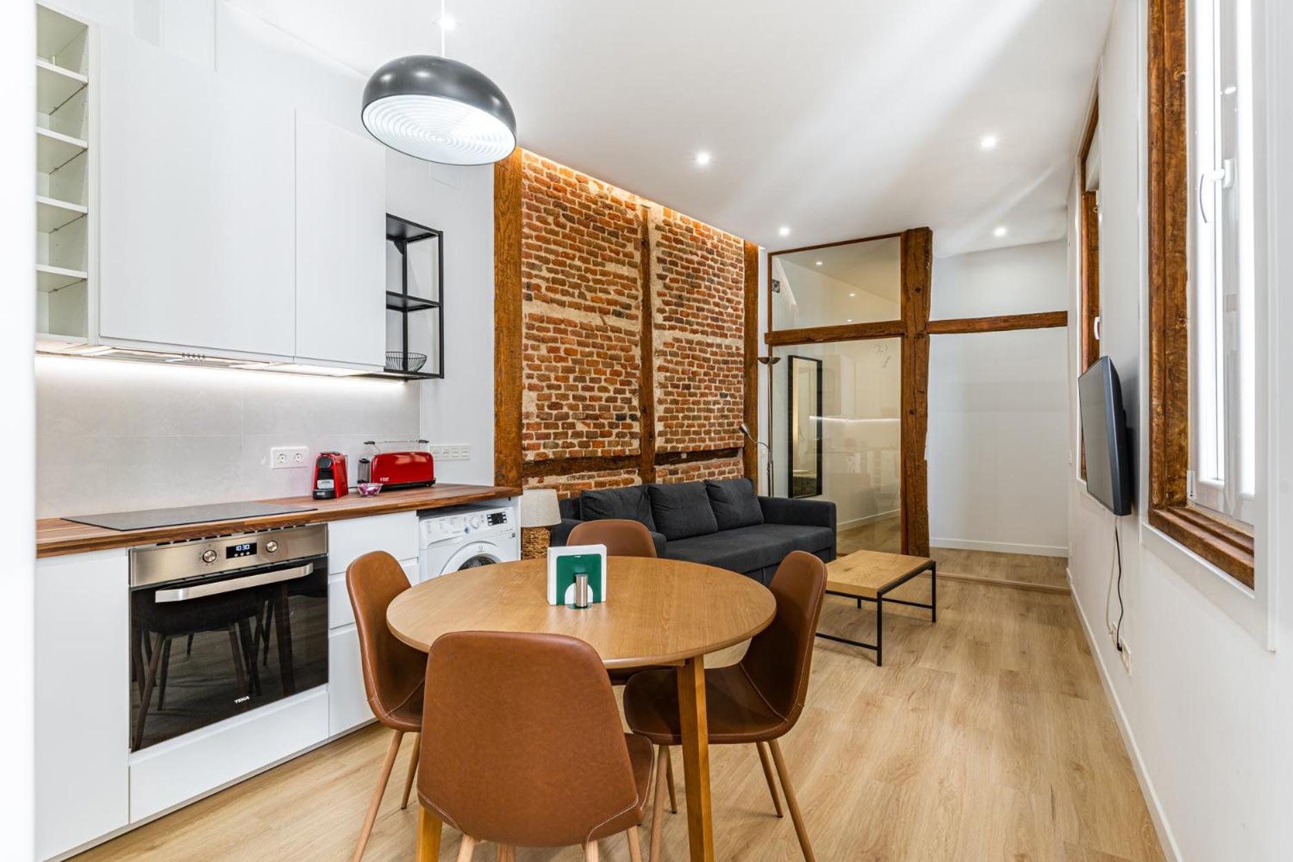 Vr Jeronima Apartments มาดริด ภายนอก รูปภาพ