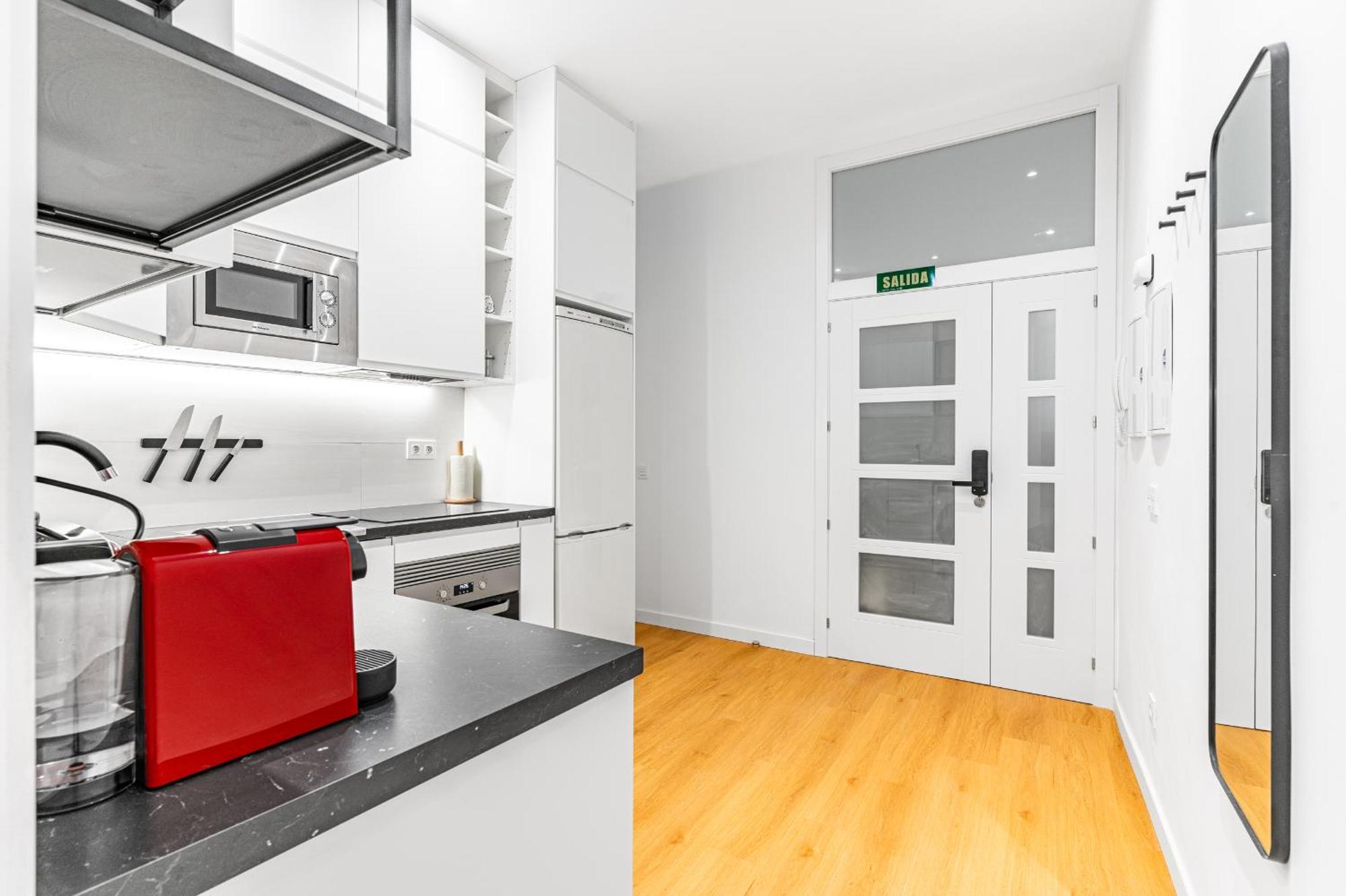 Vr Jeronima Apartments มาดริด ภายนอก รูปภาพ