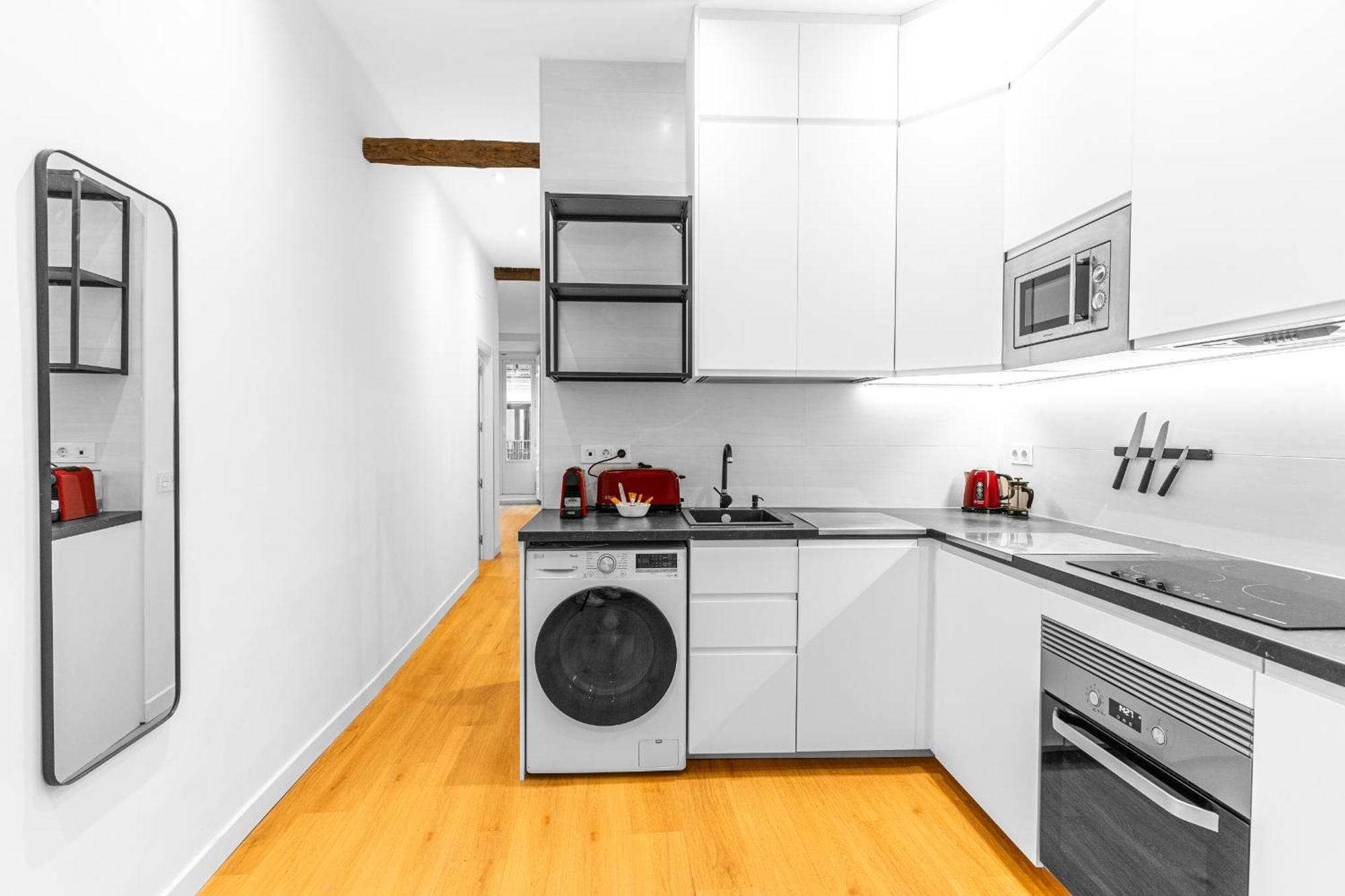 Vr Jeronima Apartments มาดริด ภายนอก รูปภาพ